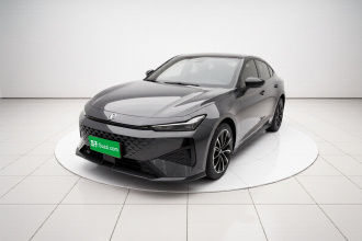 长安UNI-V 2024款 1.5T 尊贵型
