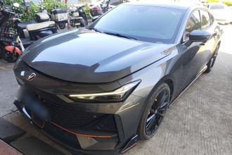 长安UNI-V 2023款 1.5T 运动版