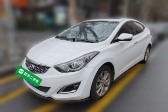 现代 朗动 2016款 1.6L 自动尊贵型