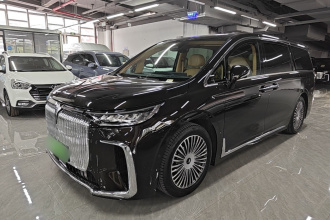 岚图汽车 岚图梦想家 2025款 PHEV 四驱旗舰鲲鹏版