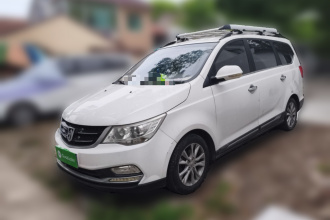 宝骏730 2016款 1.5L 手动舒适型 7座 国V