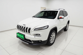 Jeep 自由光 2016款 2.4L 优越版