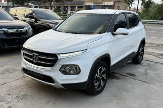 宝骏510 2019款 1.5L 手动劲享型77kW 国VI