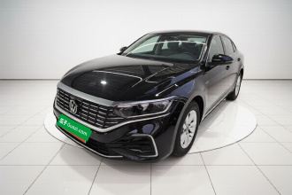大众 帕萨特新能源 2025款 430PHEV 混动商务版