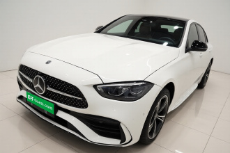 奔驰C级 2022款 改款 C 260 L 皓夜运动版
