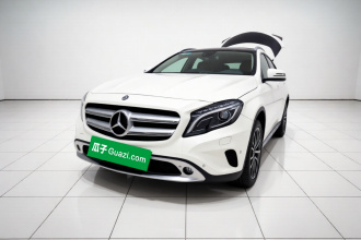 奔驰GLA 2015款 GLA 220 4MATIC 时尚型