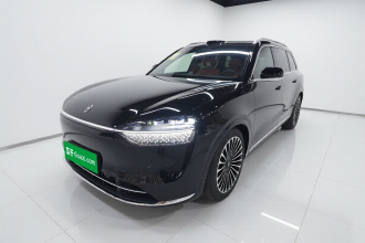 鸿蒙智行 问界M9 2025款 增程 Ultra版 52kWh 6座版 (192线激光雷达）