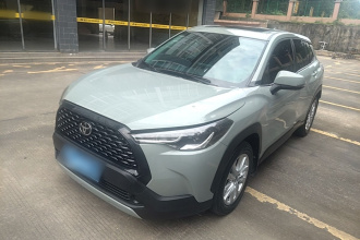 丰田 卡罗拉锐放 2022款 2.0L 精英版
