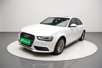 奥迪A4L 2016款 35 TFSI 典藏版 自动标准型