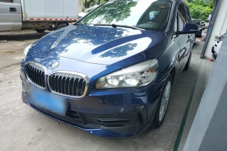 宝马2系多功能旅行车 2019款 220i 领先型