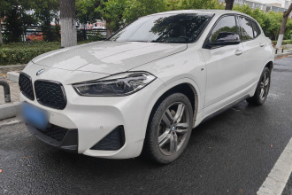 宝马X2 2023款 sDrive25i M运动曜夜版