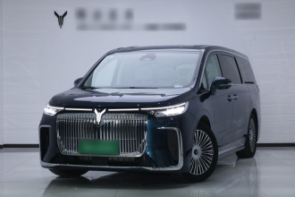 岚图汽车 岚图梦想家 2025款 PHEV 四驱旗舰鲲鹏版