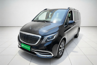 奔驰 威霆 2021款 2.0T 商务版 7座