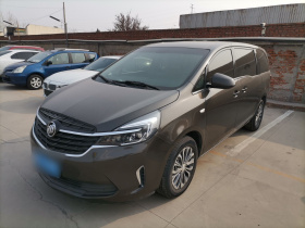 别克GL8 2022款 陆上公务舱 652T 舒适型