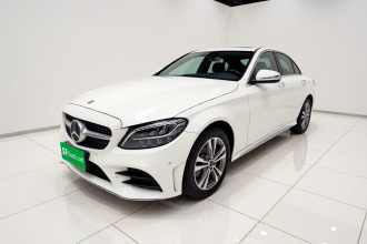 奔驰C级 2019款 C 180 L 时尚型运动版