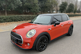 MINI 2018款 1.5T COOPER 经典派 五门版