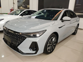 奇瑞 风云A8 2024款 127 乘风版