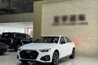 奥迪A4L 2026款 200万辆悦享版 40 TFSI 豪华动感型