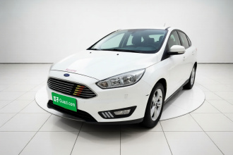 福特 福克斯 2017款 三厢 1.6L 手动舒适型智行版