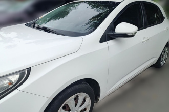 名爵 MG5 2012款 1.5L 自动精英版
