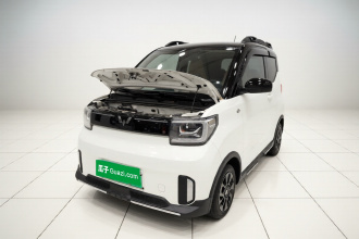 五菱汽车 宏光MINIEV 2022款 GAMEBOY 200km 玩咖款 磷酸铁锂