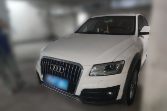 奥迪Q5 2018款 典藏版 40 TFSI 技术型