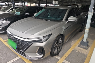 奇瑞 艾瑞泽8 2022款 1.6T DCT逸