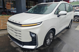 上汽大通MAXUS 大通G50插电混动 2025款 领航版