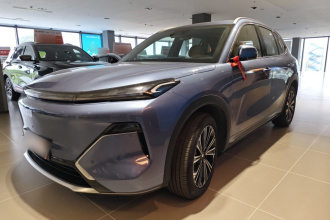 吉利银河 银河星舰7 EM-i 2025款 120km 领航版