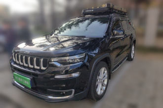 Jeep 大指挥官 2020款 2.0T 四驱精英增强版