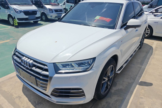 奥迪Q5L 2020款 改款 40 TFSI 荣享时尚型