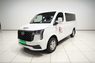 上汽大通MAXUS 新途V80 2025款 PRO傲运通 2.0T 自动短轴超低顶5/6座