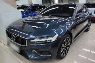 沃尔沃S60 2025款 B4 智远豪华版