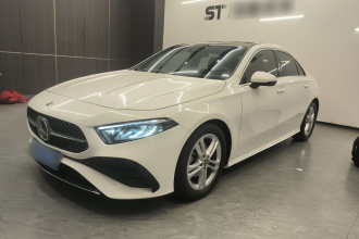 奔驰A级 2023款 A 180 L