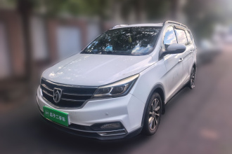 宝骏730 2017款 1.8L iAMT尊享型 7座