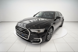 奥迪A6L 2025款 改款 45 TFSI 臻选动感型