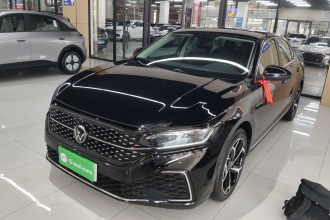 大众 帕萨特 2023款 改款 330TSI 星空精英版