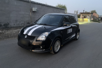 铃木 雨燕 2016款 1.5L 自动时尚型酷玩版