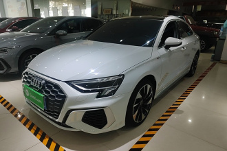 奥迪A3 2022款 A3L Limousine 35 TFSI 时尚运动型