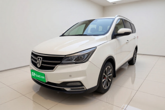 宝骏730 2017款 1.8L iAMT尊享型 7座