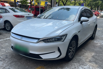 比亚迪 秦PLUS 2024款 荣耀版 EV 420KM领先型