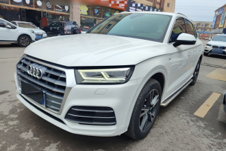 奥迪Q5L 2018款 40 TFSI 荣享时尚型 国V