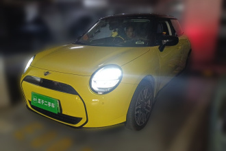 电动MINI COOPER 2025款 456km COOPER E 经典派
