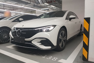 奔驰EQE 2025款 500 4MATIC 豪华版