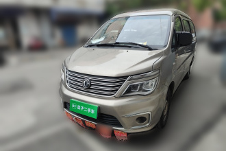 东风风行 菱智 2019款 M5 1.6L 7座基本型 国VI