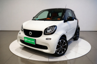 smart fortwo 2015款 1.0L 52千瓦硬顶激情版