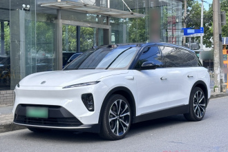 蔚来ES8 2023款 100kWh 签名版