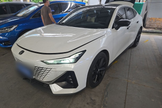 长安UNI-V 2024款 1.5T 高能版