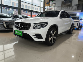 奔驰GLC轿跑 2019款 改款 GLC 200 4MATIC 轿跑SUV