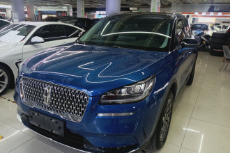 林肯 冒险家 2022款 2.0T 两驱尊享版